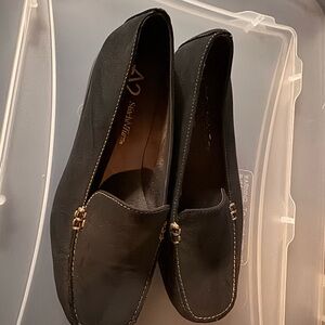 A2 By Aerosoles Women's Classic Black Loafers Size 5.5 New